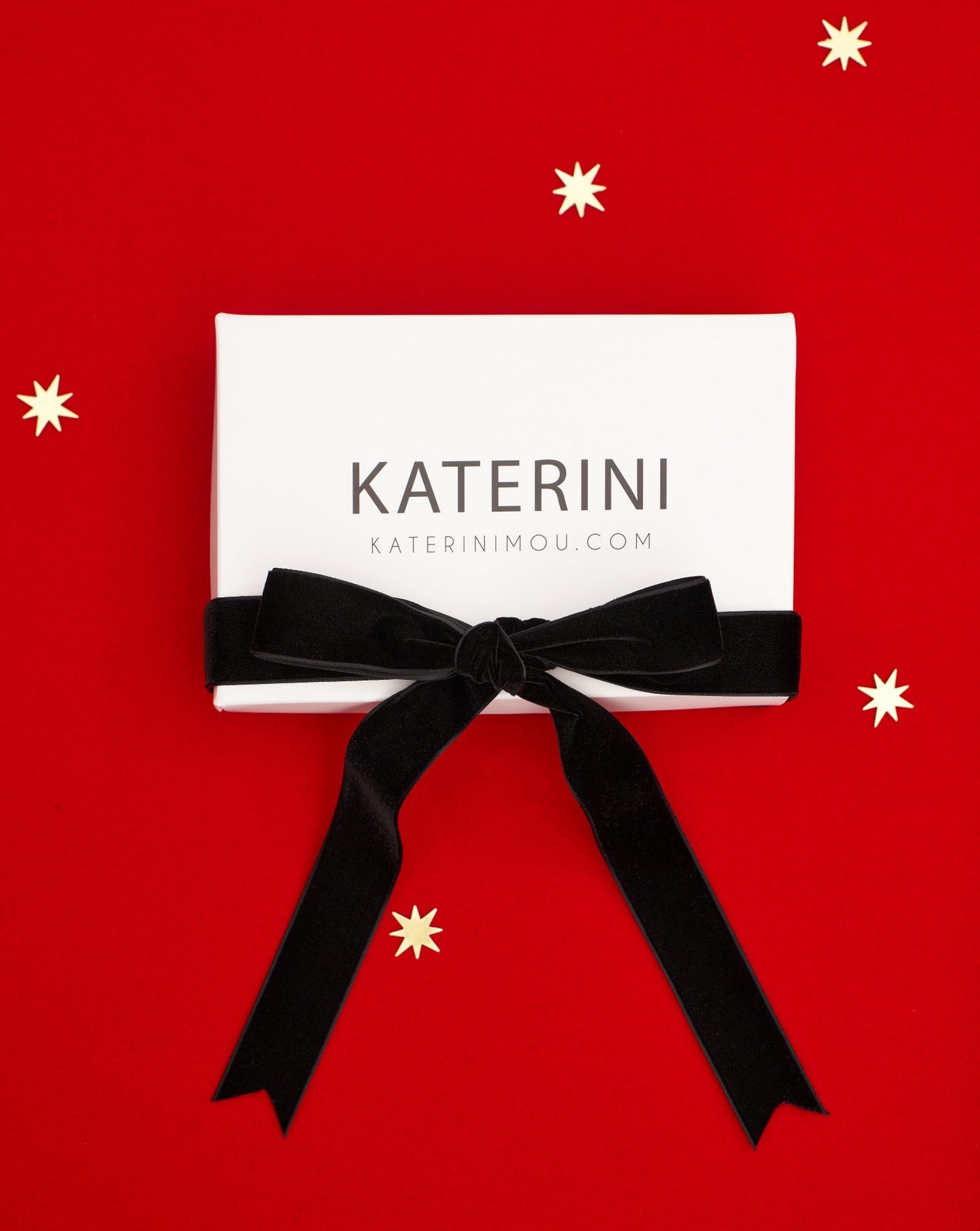 DISCOVER OUR SALES DEPARTMENT. ALL THE ACCESSORIES FOR AMAZING PRICES.