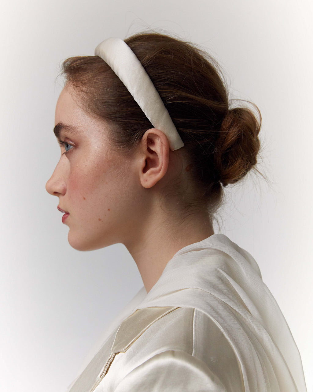 VALERIA IVORY HEADBAND