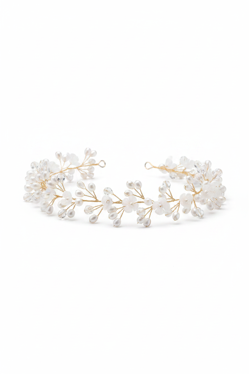 VENERA WHITE HAIR ACCESSORY
