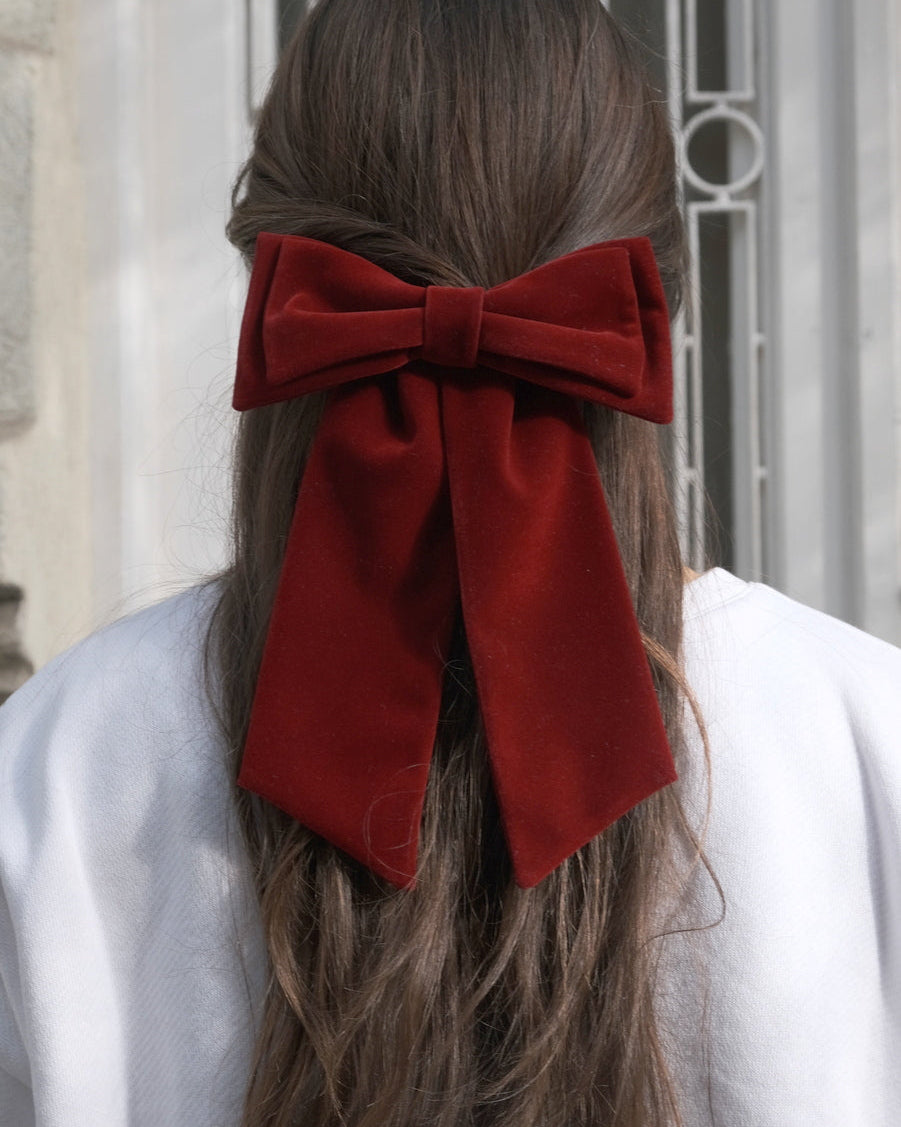 RED VELVET BOW
